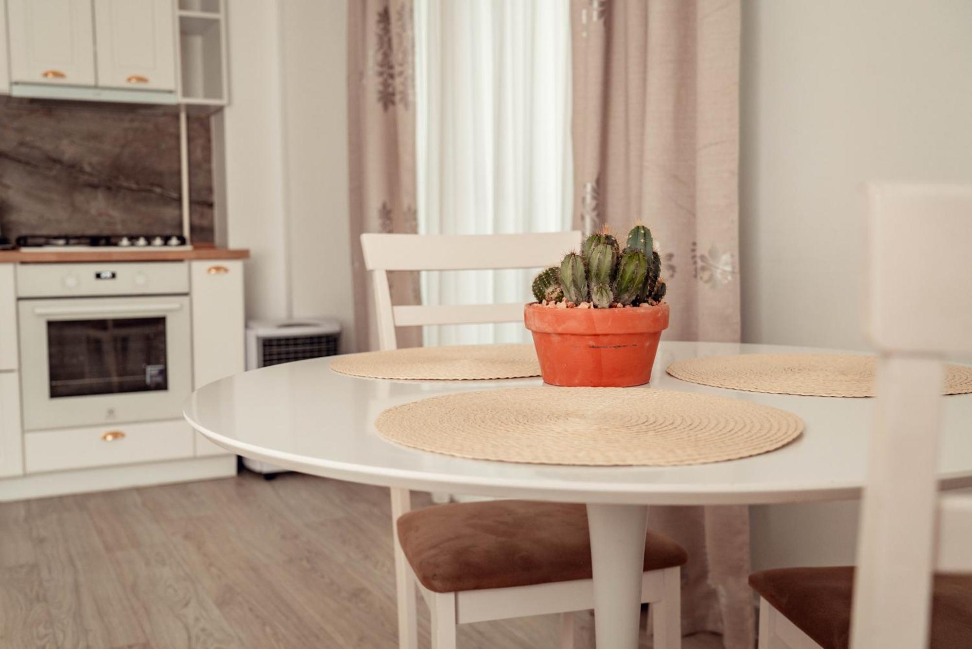Luxury Cozy And Mall Apartment *